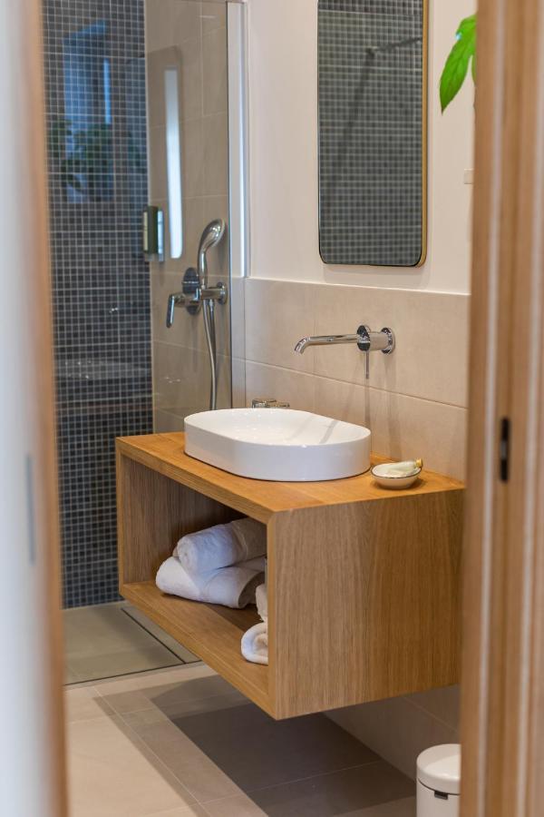 Apartamento The Olive Poolhouse Split Exterior foto